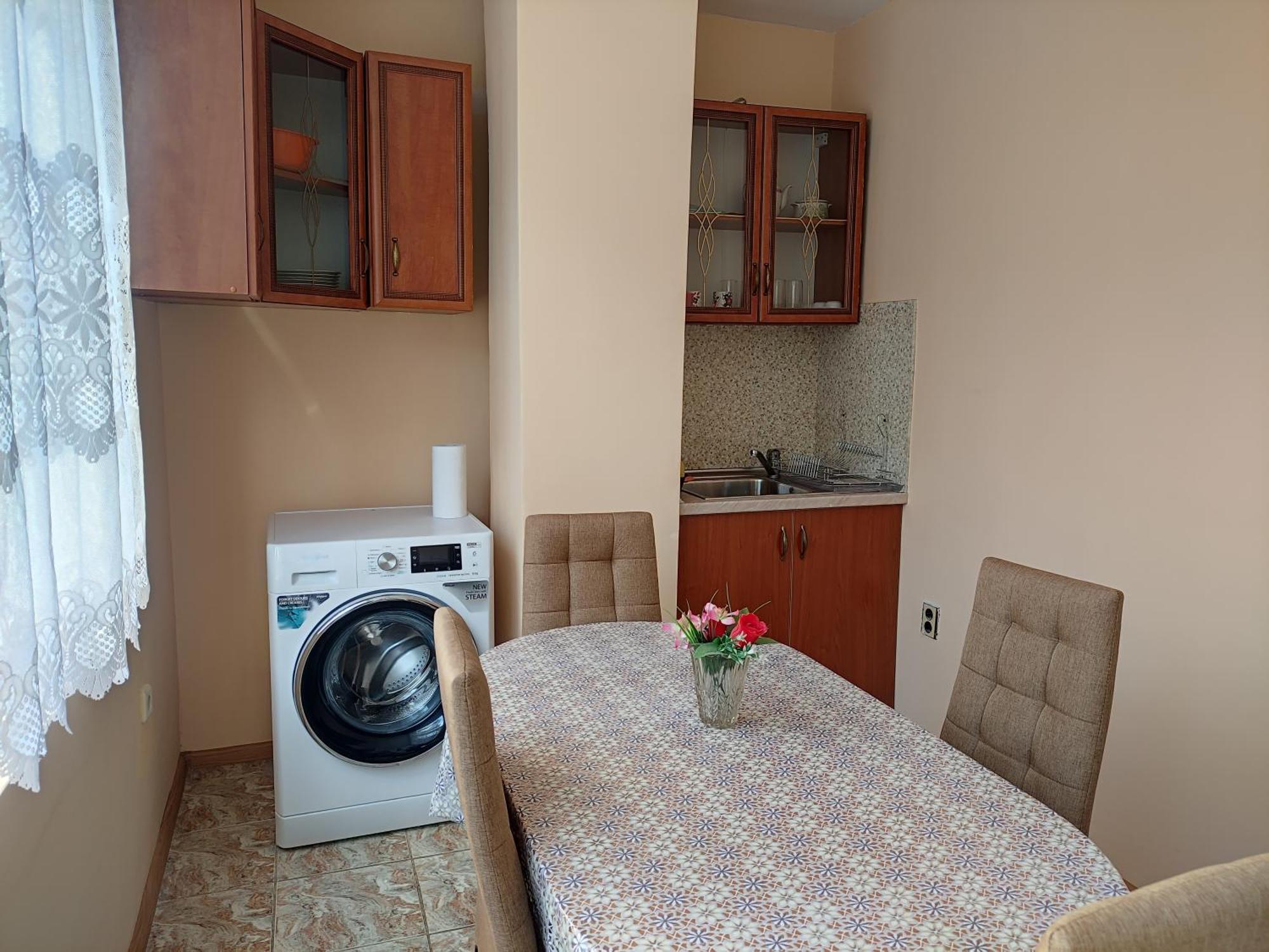 Mercury Guest house *