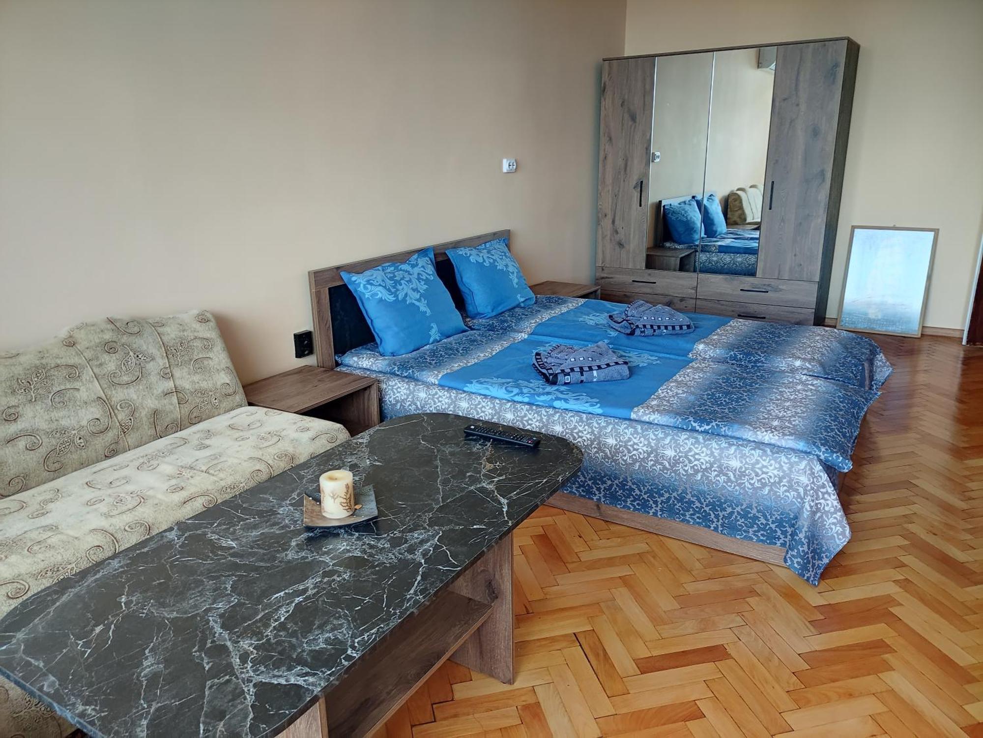 Mercury Guest house *