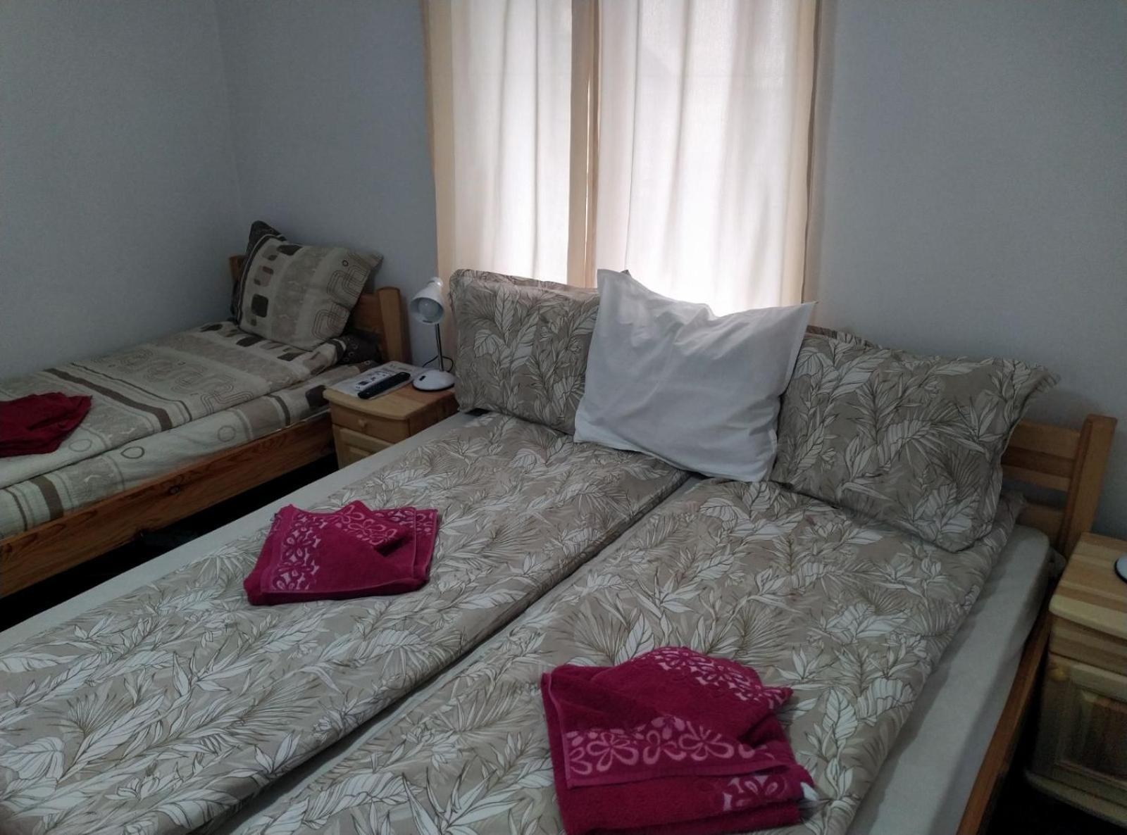 Mercury Guest house *