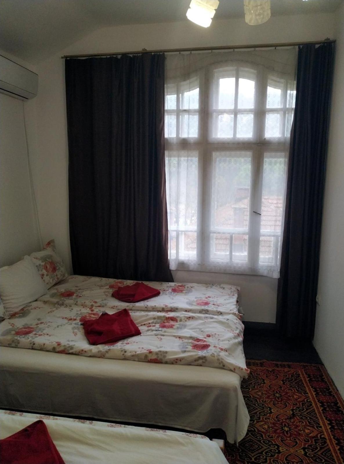 Mercury Guest house *